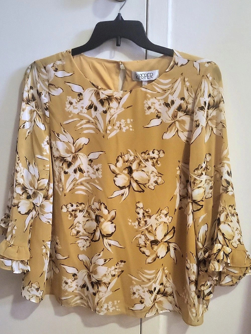 Kasper Floral Blouse in Yellow & White
